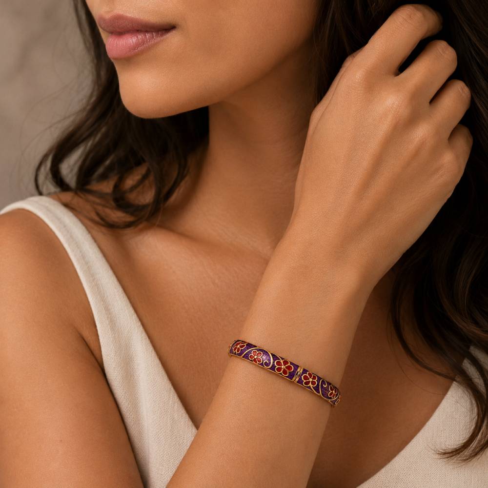 gold-tone-enamel-floral-bangle-bracelet-purple-red-model