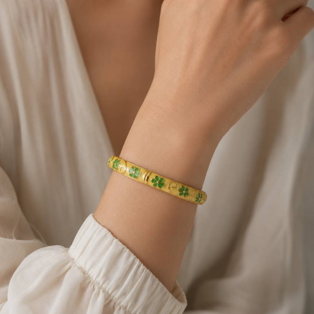 gold-tone-enamel-floral-bangle-bracelet-yellow-green-model