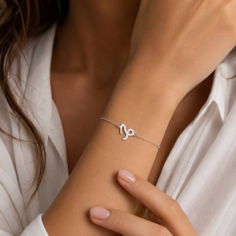 silver-stainless-steel-capricorn-bracelet-model